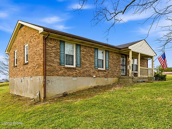 3rd image of 2593 Lake Jericho Rd