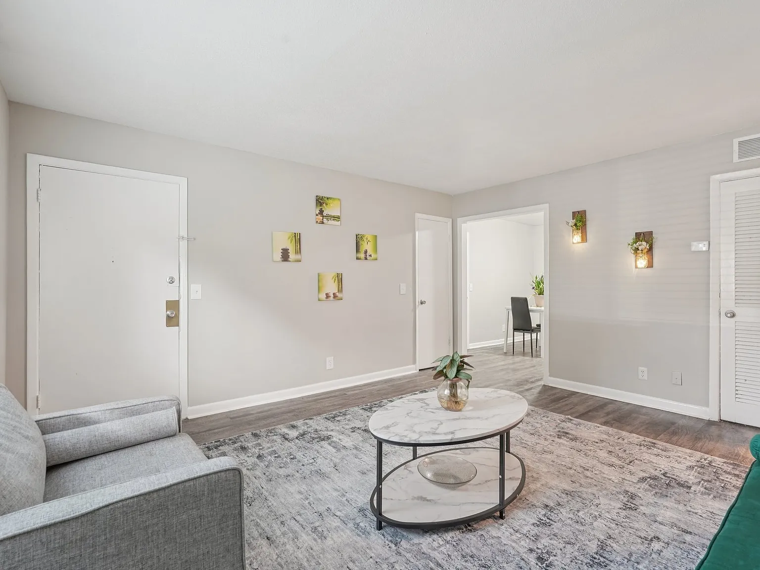 The Life at Arbor Creek Apartments — Photo 2