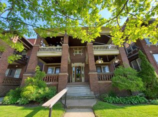 15117 Clifton Blvd #4, Lakewood, OH 44107