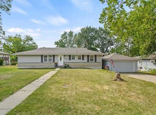 1501 Nancy Ln, Liberty, MO 64068