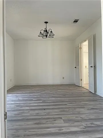 4 bed, 2.0 bath, 2168 sqft, $2,200 — Photo 4
