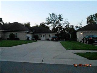 2nd image of 8215 W Ashford Ln