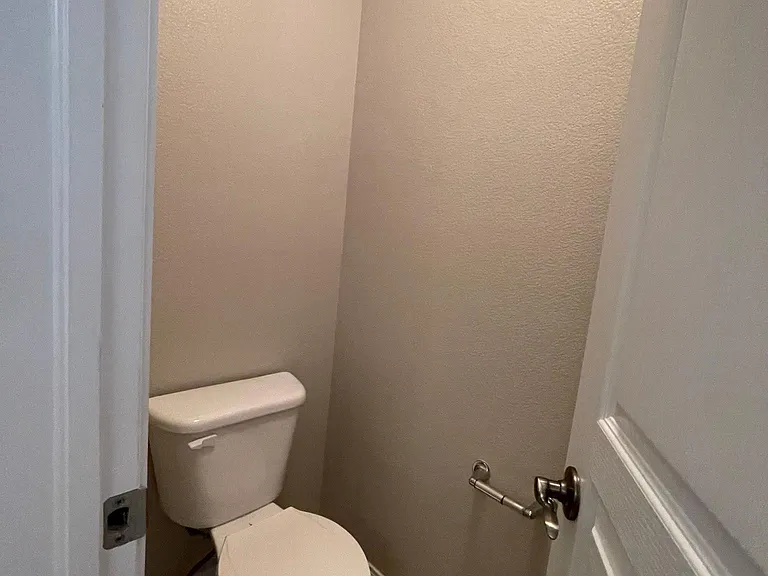 2944 Cornerstone Ln — Photo 13
