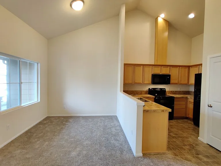 6544 Indiana St SE — Photo 5