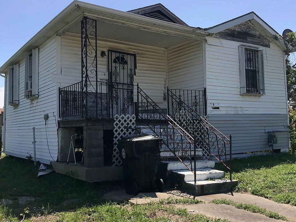 1st image of 2845 Clouet St