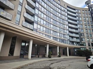 18 Valley Woods Rd #PENTHOUSE 107, Toronto, ON M3A 0A1