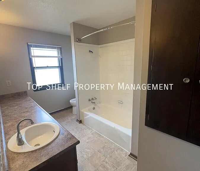 6402 Lincoln Ave — Photo 12