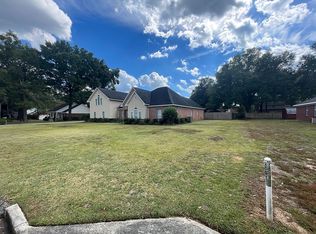 610 Margiana Dr, Satsuma, AL 36572
