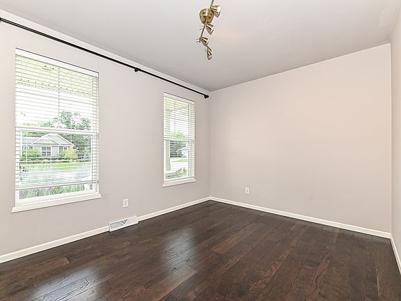flex/study/family room