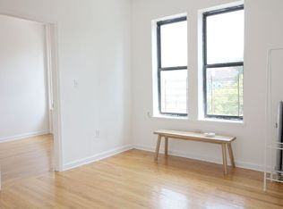 326 Roebling St #3C, Brooklyn, NY 11211