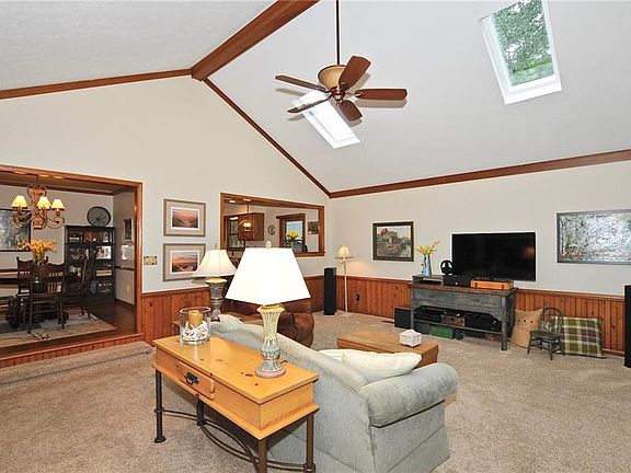 5th image of 9928 Scotch Pine Ln