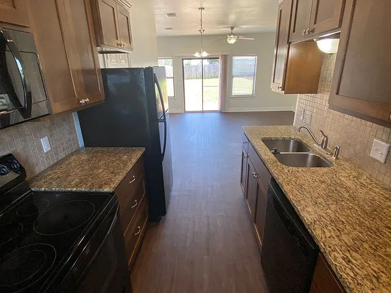 105 Homonu Ct — Photo 9