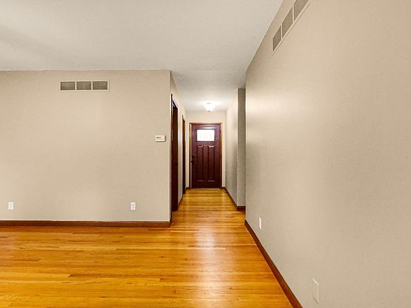 5th image of 1829 Virginia Dr