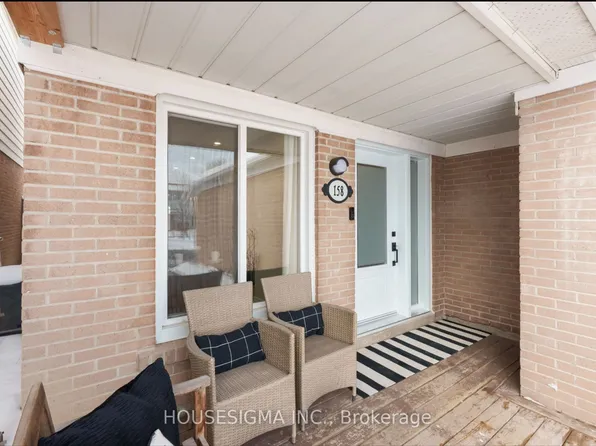 158 Patterson St, Newmarket, ON L3Y 4Y8