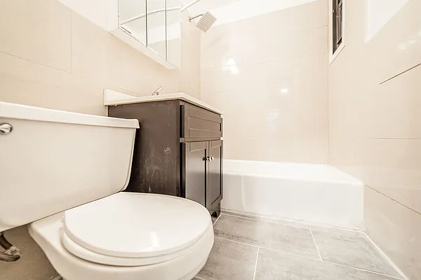Rented by Gatsby Enterprises, LLC | media 18