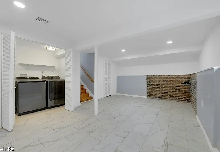 1 Kinderkamack Rd — Photo 39