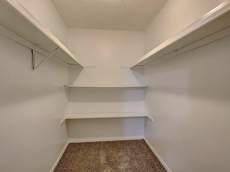 Westbridge Apartments Closet