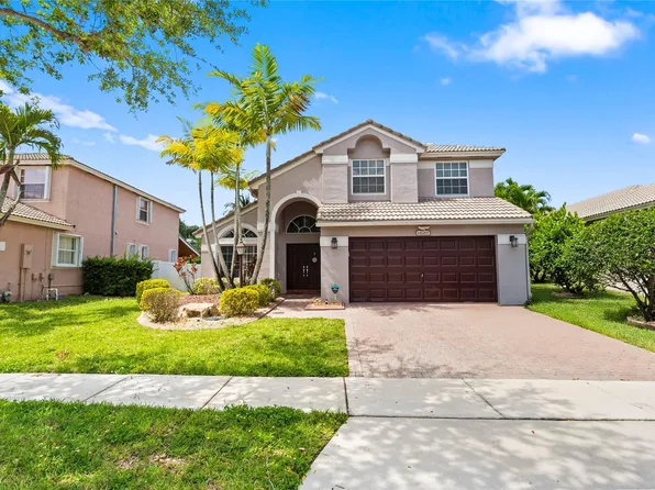 14260 NW 18th Place, Pembroke Pines, FL 33028