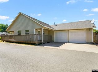 4590 Swegle Rd NE, Salem, OR 97301