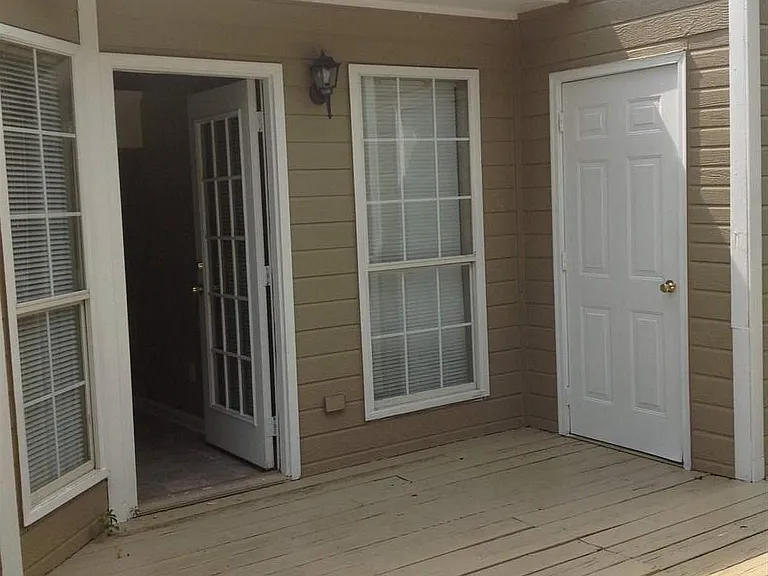 200 Willow Point Cir — Photo 14