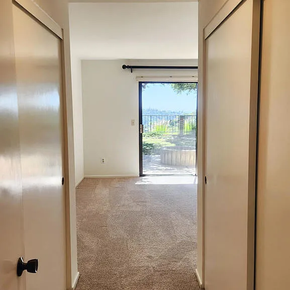 3104 Kingridge Way — Photo 13