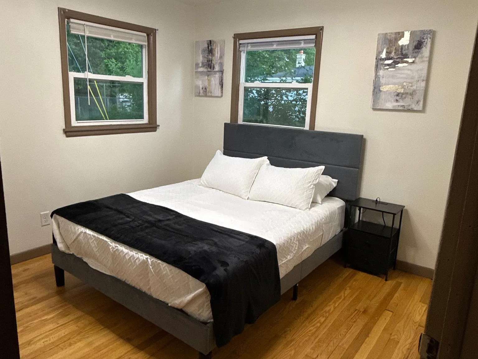 3 bed, 1550 sqft, $7,900 — Photo 3
