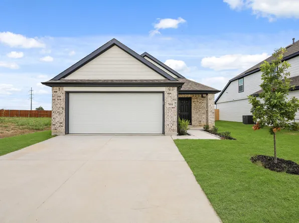 7016 Trestle St, Crowley, TX 76036
