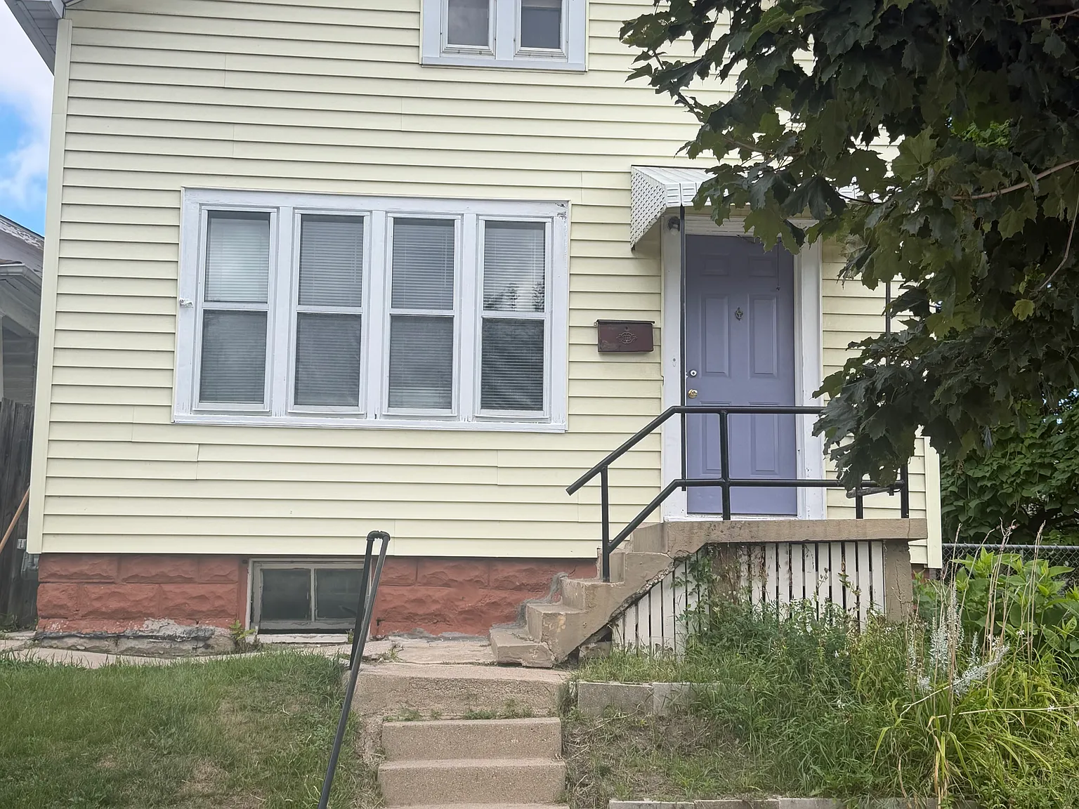 3 bed, 1118 sqft, $2,500 — Photo 3