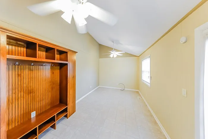 2218 Cecille Dr SW — Photo 5