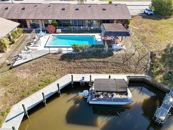 4010 Skyline BLVD #111, CAPE CORAL, FL 33914