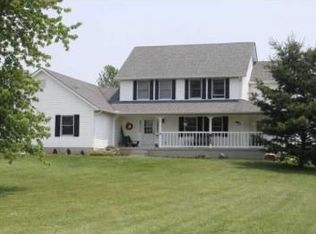 1104 E Slate Ridge Dr, Canal Winchester, OH 43110