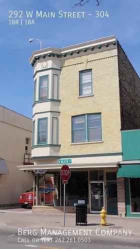 292 W Main St Photo 1