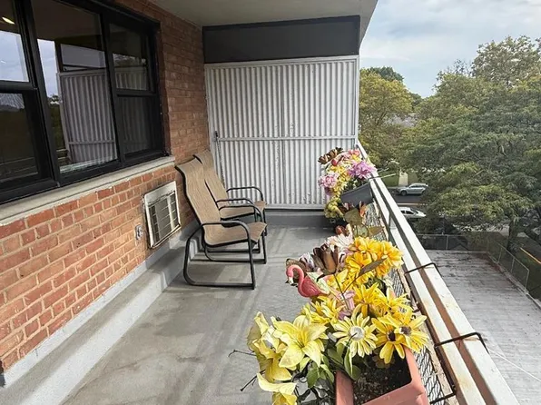 88-25 155 Avenue #4G, Howard Beach, NY 11414