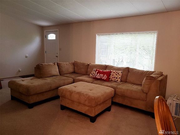4th image of 271 Grand Fir Dr