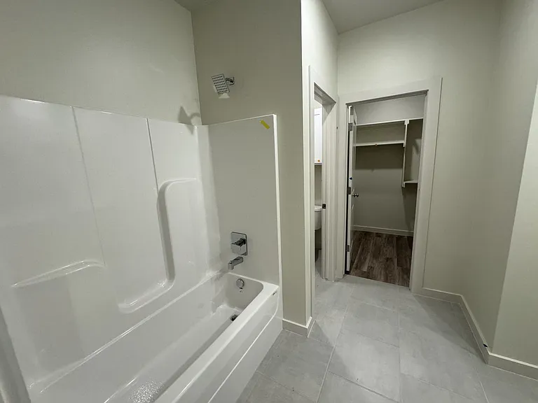 3708 Franks Way — Photo 7