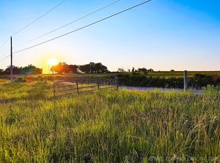 6 E 260th Rd, Vinita, OK 74301