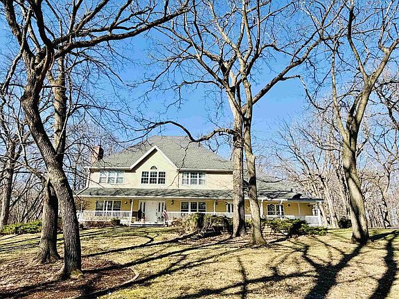 3rd image of N4077 Schrade Road