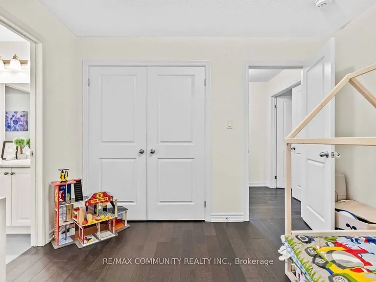 64 Bill Hutchinson Cres — Photo 16