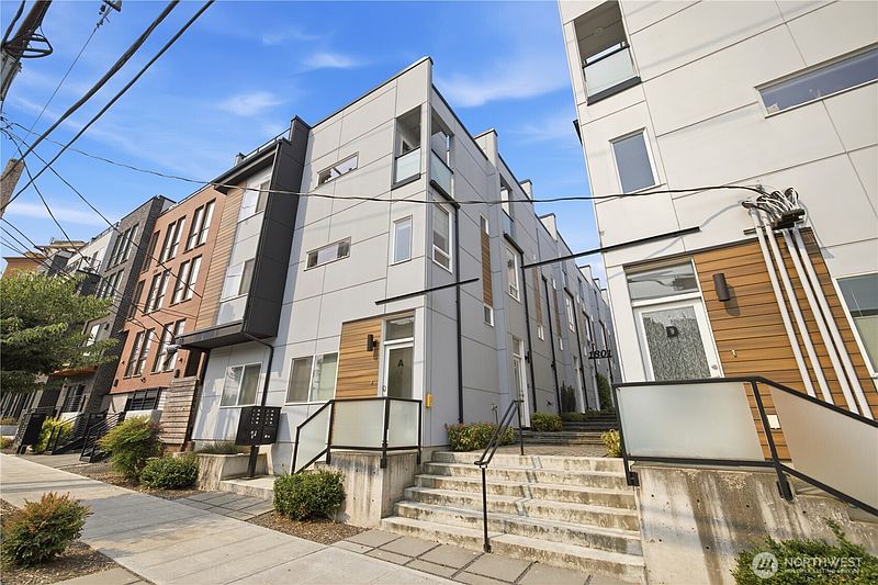 2nd image of 1801 20th Avenue #B