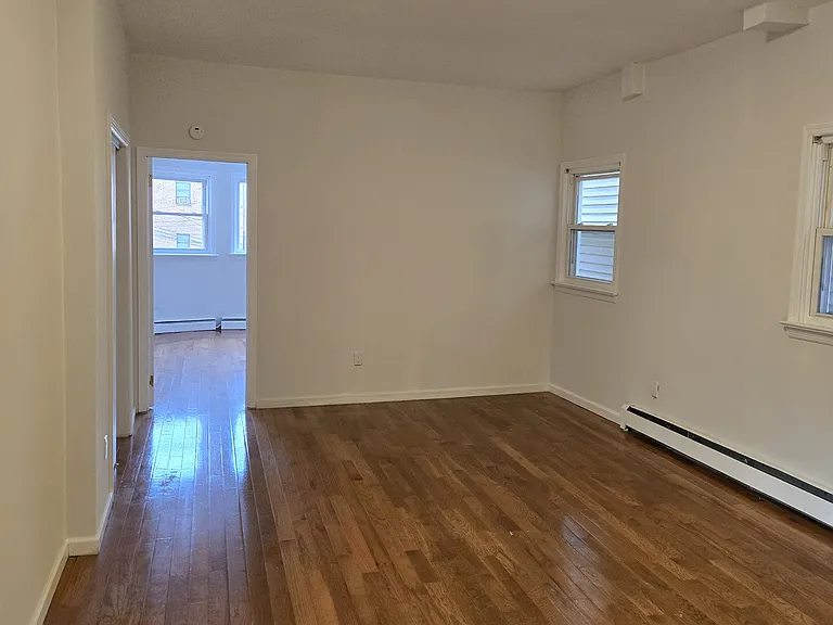 18 Sherwood Ave #1 — Photo 9