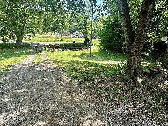 2nd image of 179B Stoney Run Rd