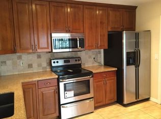 7018 Edgemere Ter, Palm Beach Gardens, FL 33410