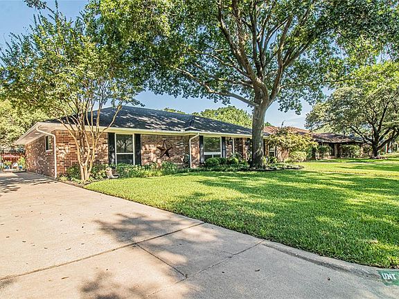 4th image of 1506 Waltham Ct