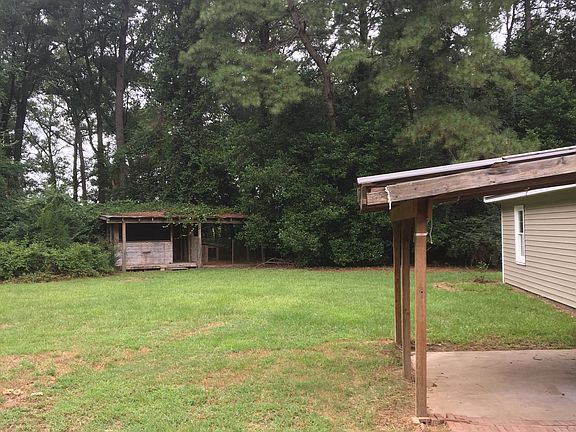 Dog house