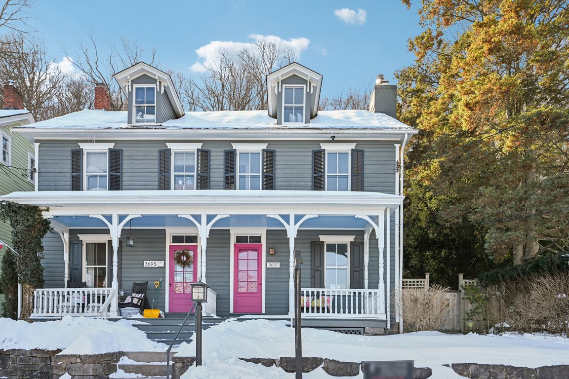 River Rd-S3001-001.jpg