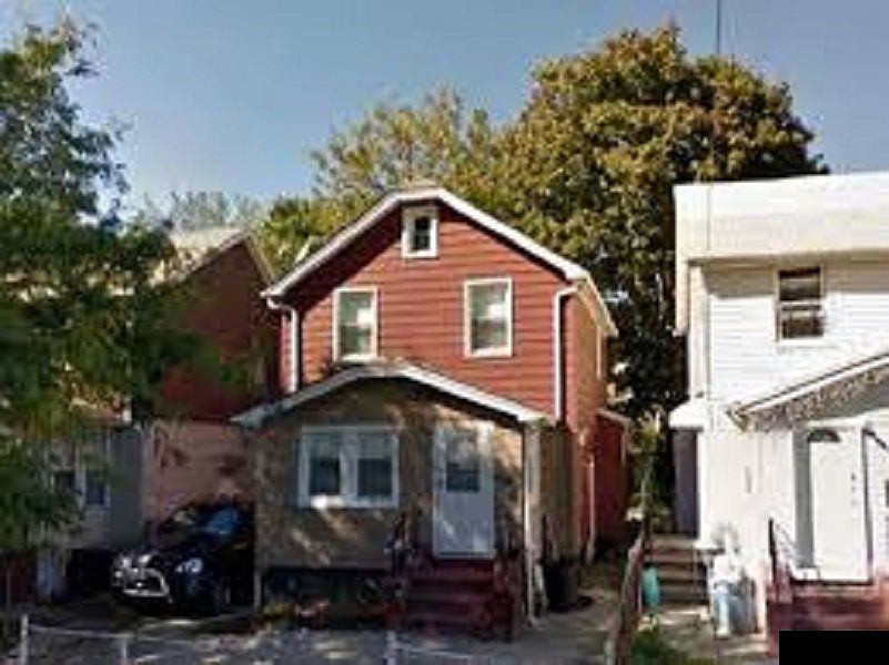 1st image of 1 142nd St