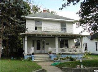 614 N Park St, Seymour, IN 47274