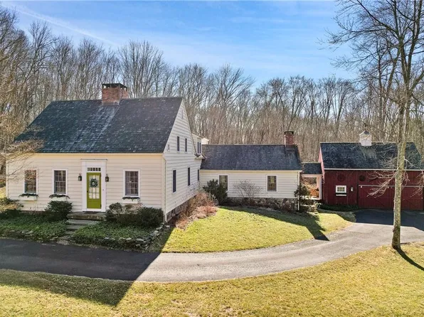 2 Hilltop Road, Waccabuc, NY 10597