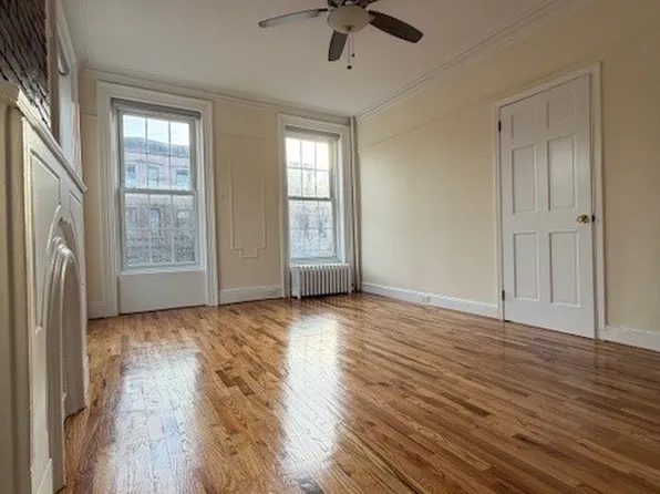 135 Saint Marks Avenue image 1 of 8