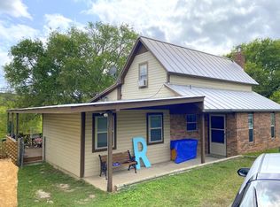 1720 Ranchero Rd, Kerrville, TX 78028